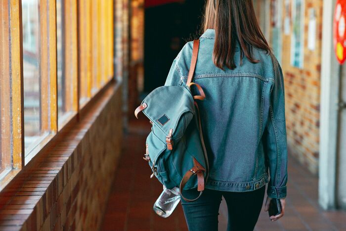 La cantidad recomendada para ahorrar para la universidad de tus hijos en México puede variar dependiendo de varios factores.